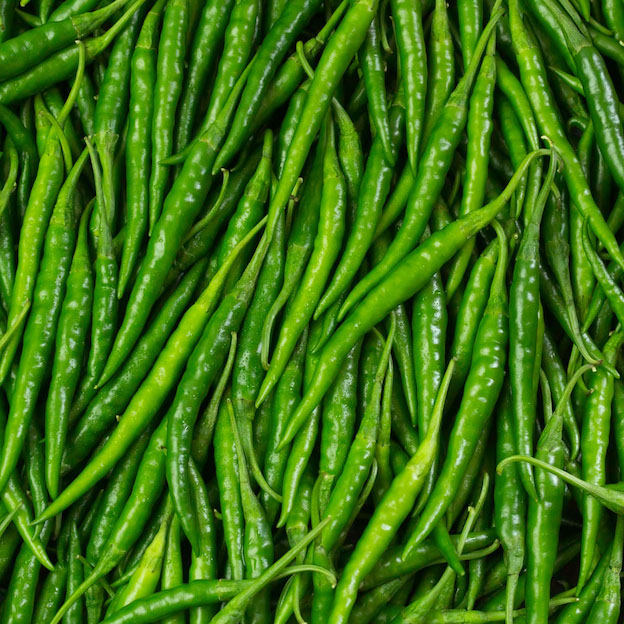 Product: Green Chillies| APM Fresh Fruit & Vegetable Wholesalers & Importers UK